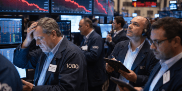 Dow futures plunge 100 points today: 5 things to know before market opens