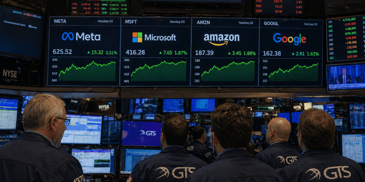 AI drives growth, but here’s why investors lauded GOOG but punished META